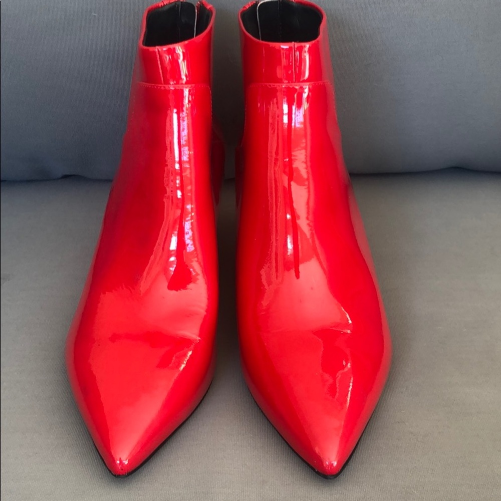 (Sold) Via Spiga Baronne Patent Leather Pointy Toe - Picture 6 of 8
